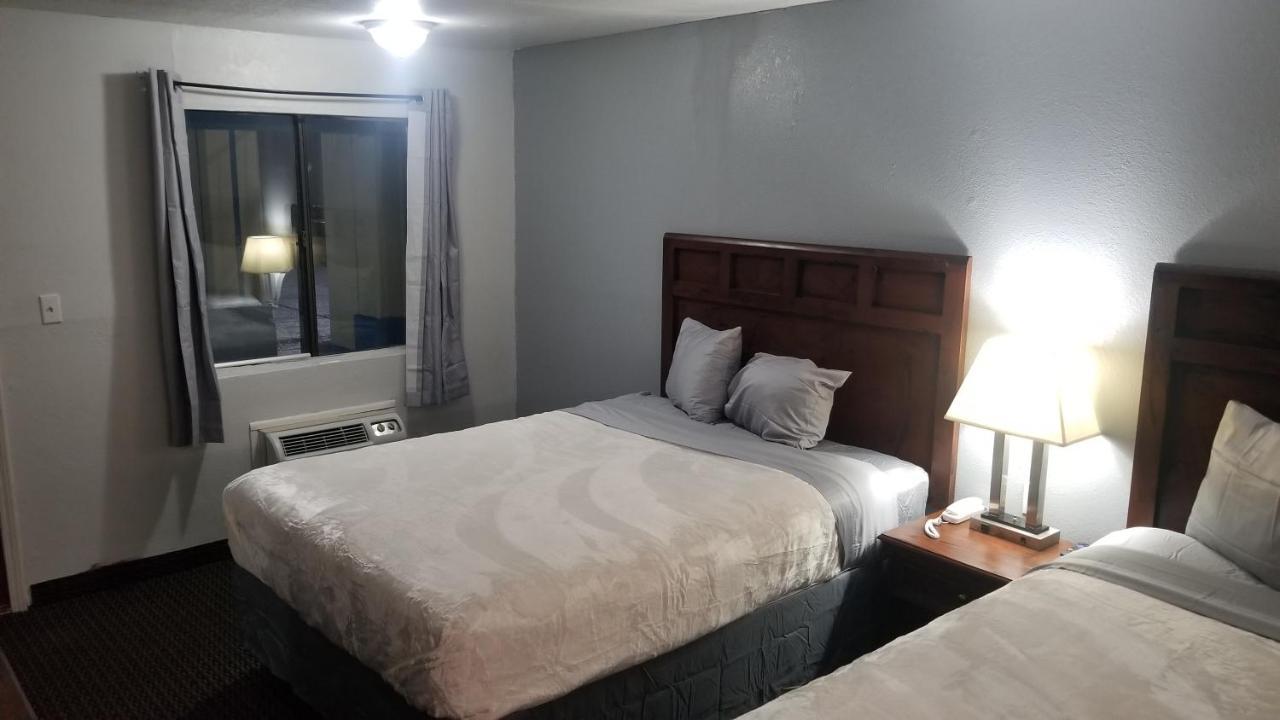 Hotel 2 Queen Beds Hotel Room 135 Booking Stillwater Εξωτερικό φωτογραφία